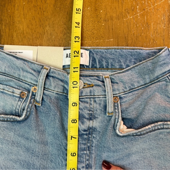 Agolde Riley High Rise Crop 23 - Picture 8 of 9